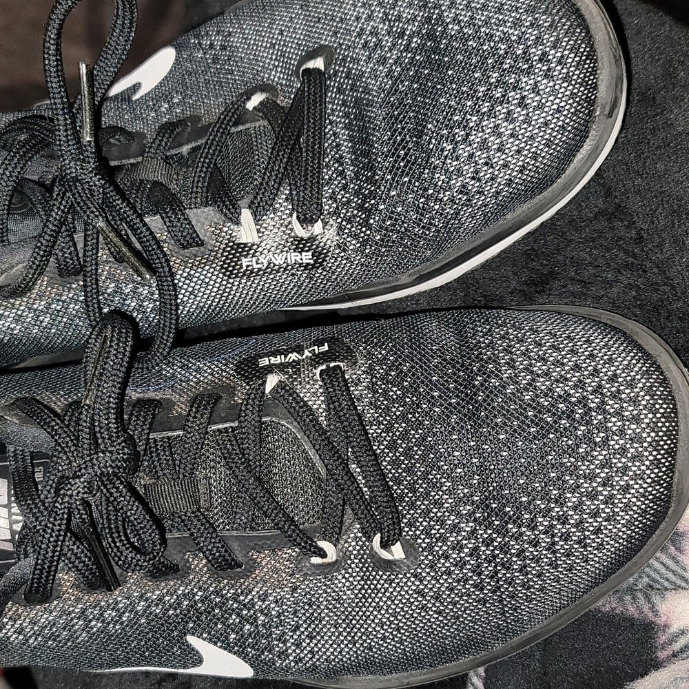 flywire basketball shoes